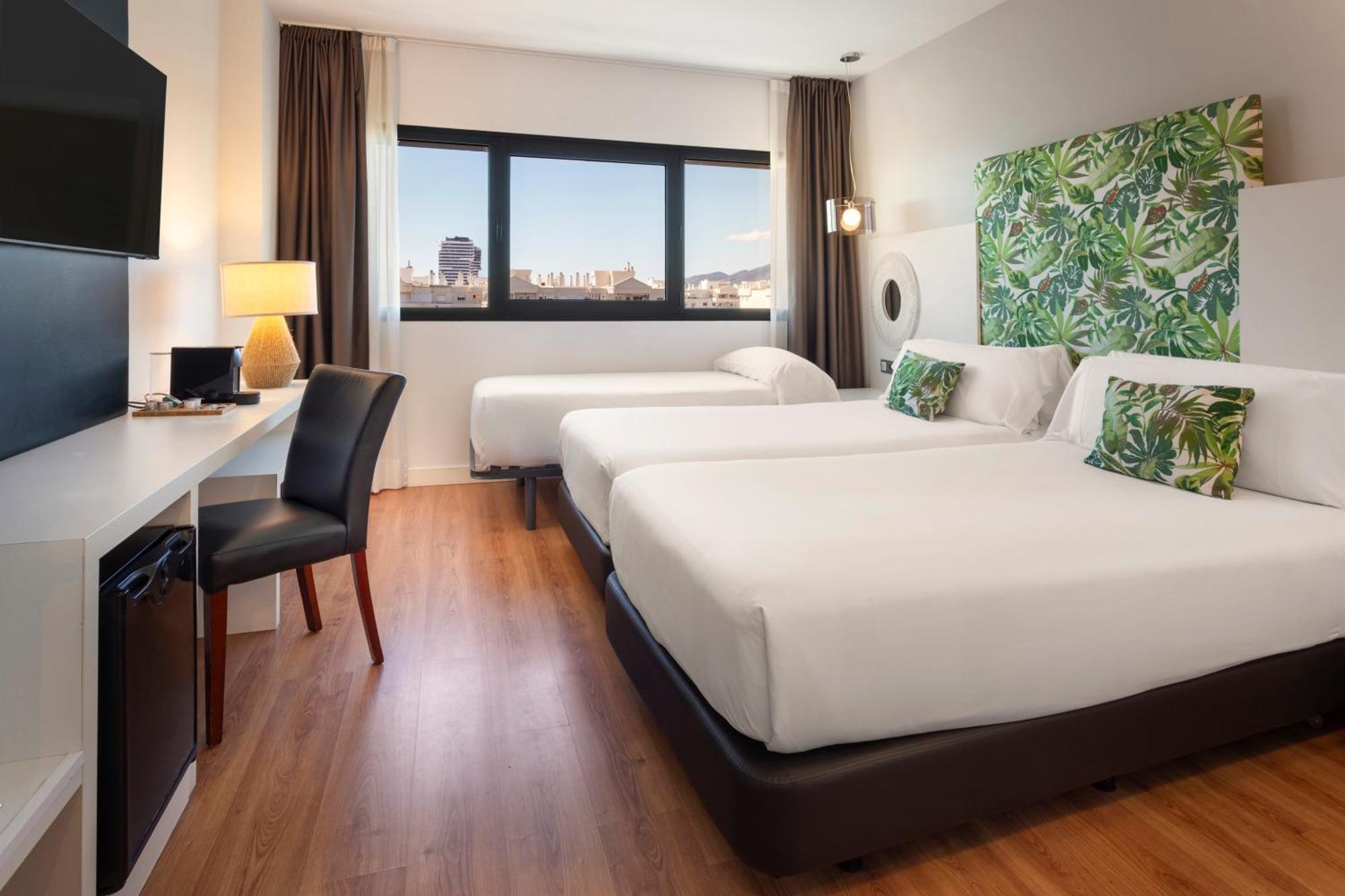 Catalonia Hotel 4*